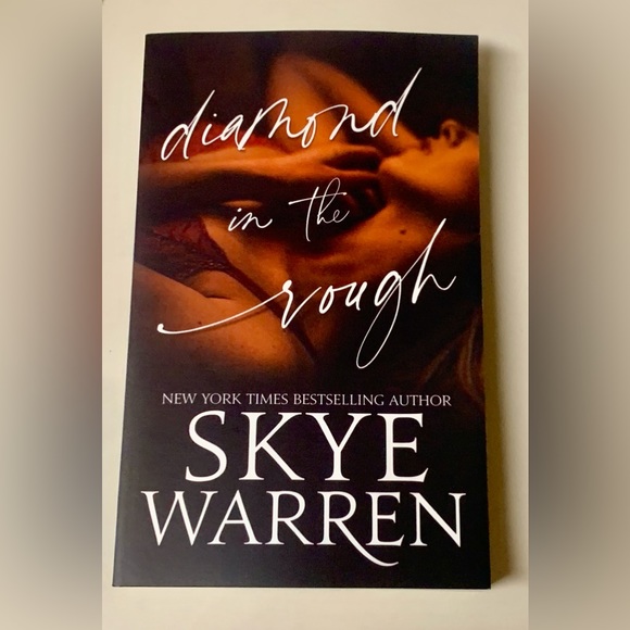 Bookworm Limited Edition DIAMOND IN THE ROUGH Signed by Skye Warren - Picture 9 of 13